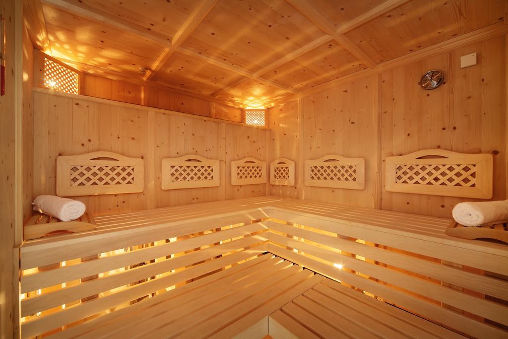 Hotel Avelina アヴェレンゴ エクステリア 写真