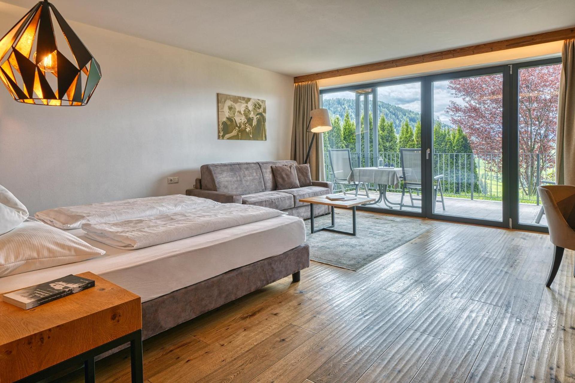 Hotel Avelina アヴェレンゴ エクステリア 写真